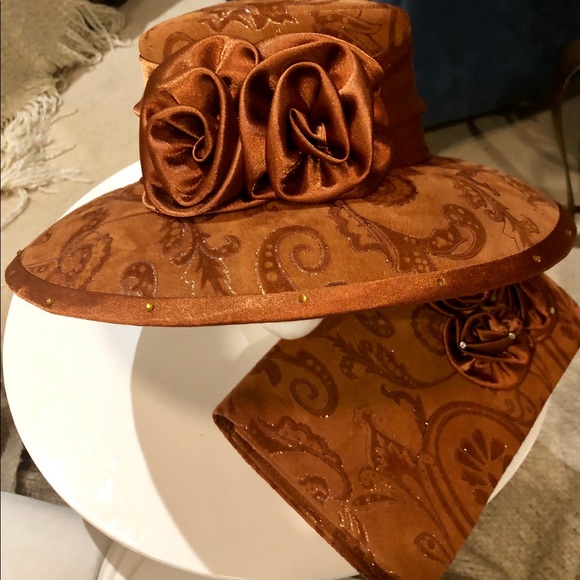 Handbag matching hat - Picture 5 of 6